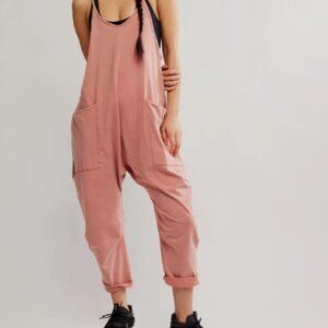 Free People Movement Hot Shot Onesie Size L Dusty rose/Mauve Jumpsuit